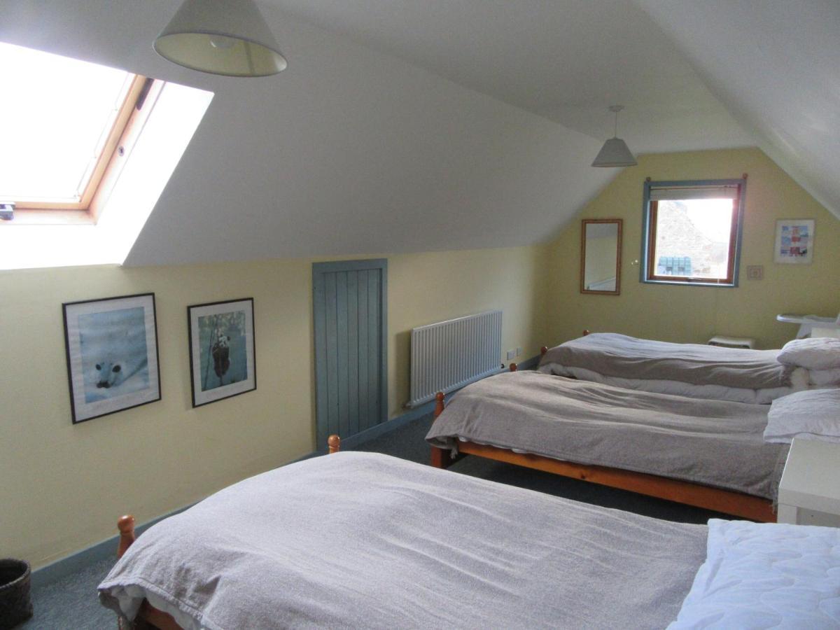 Osprey, Longhouse Cottages Rosemarkie Extérieur photo